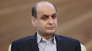 هادی حقشناس